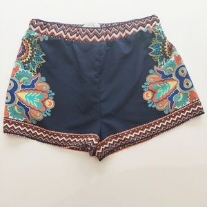 Sweet Wandered Shorts Size Large